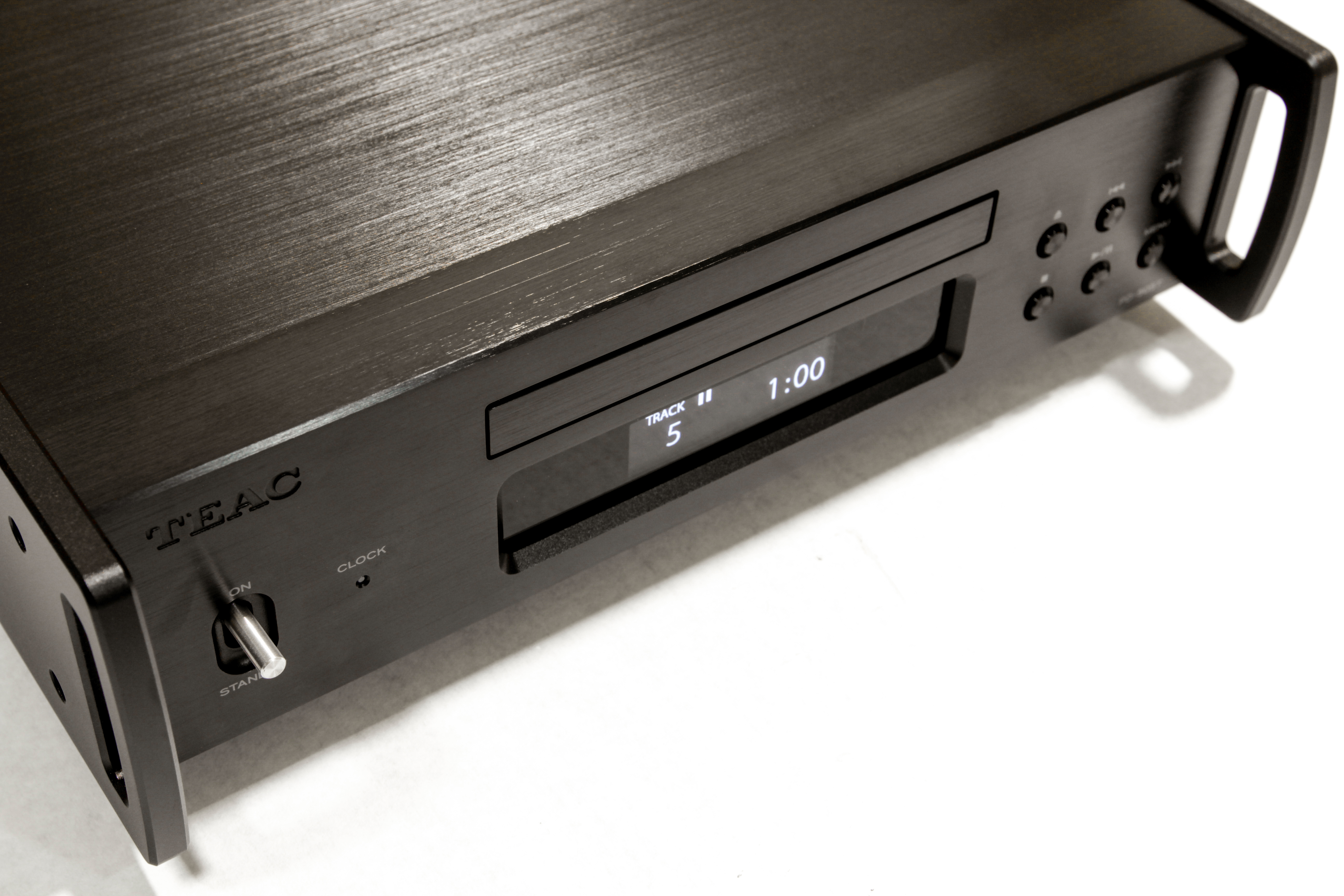 TEAC PD-505T：頂級純 CD 轉盤機能平價化