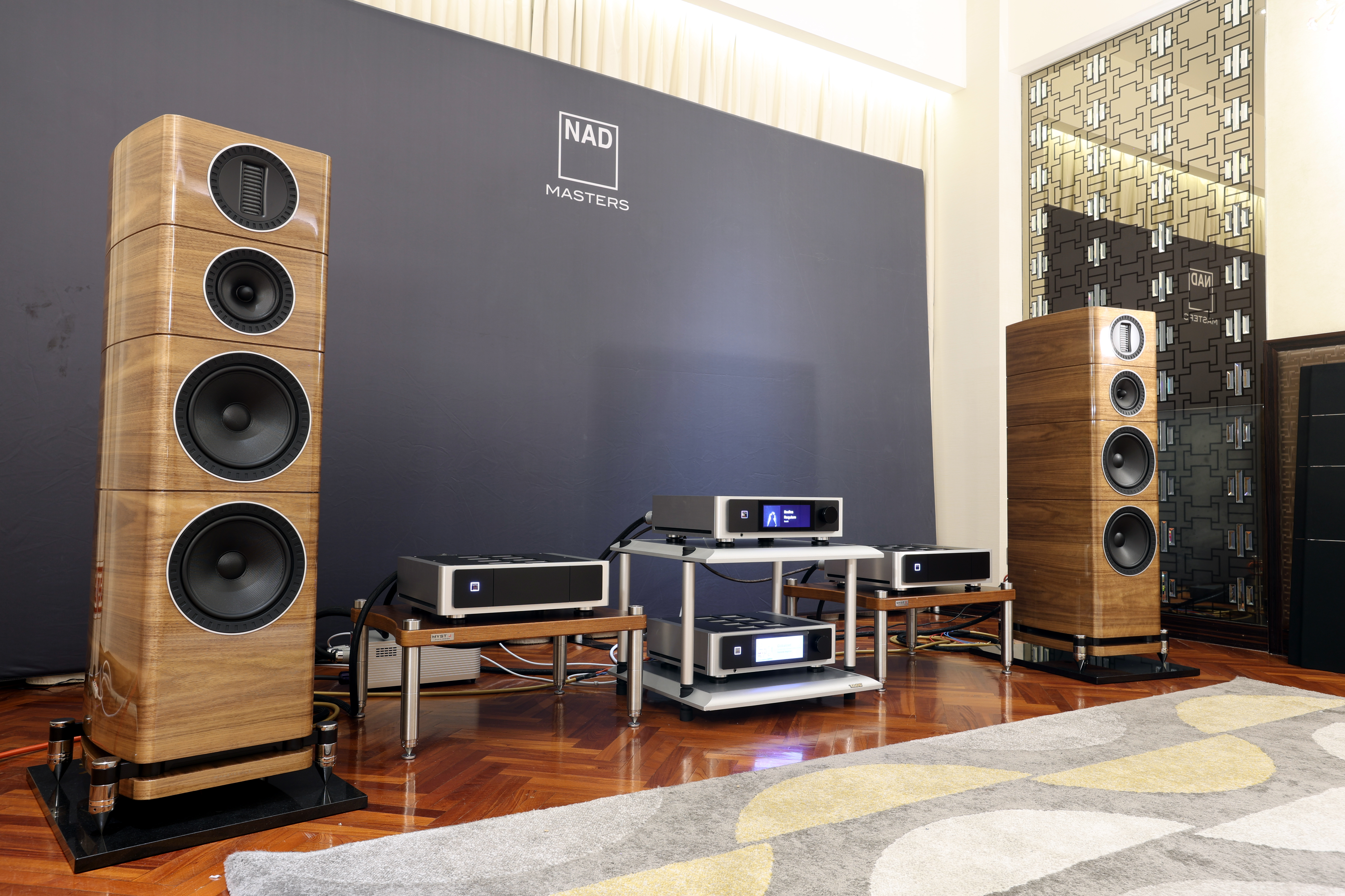 NAD M23 V2 驅動 Wharfedale Elysian 4 著實讓人大．滿．足